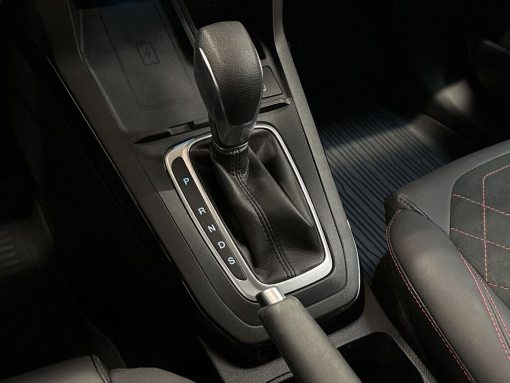 Ford Puma 2025 Valkoinen