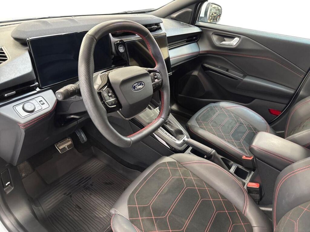 Ford Puma 2025 Valkoinen