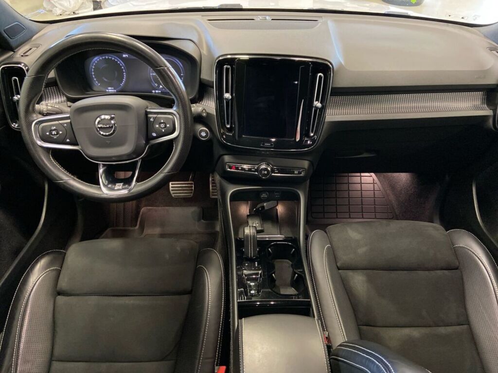 Volvo XC40 2020 Valkoinen