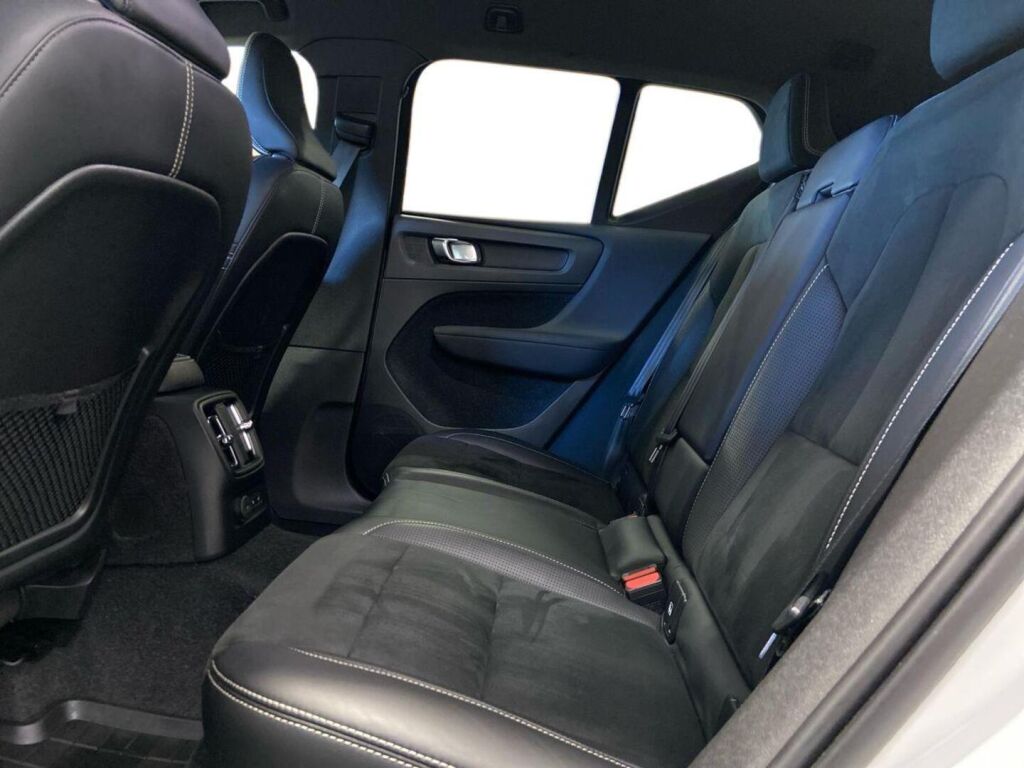 Volvo XC40 2020 Valkoinen