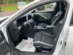 Opel Astra 2024 Valkoinen