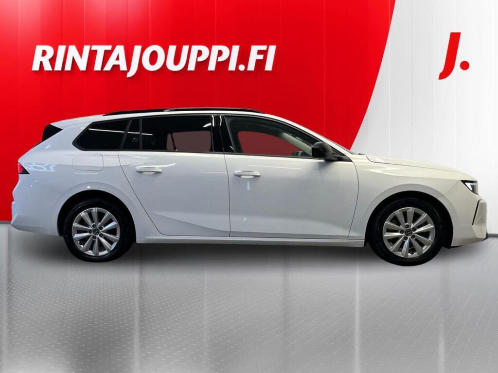 Opel Astra 2024 Valkoinen