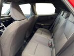 Lexus LBX 2024 Punainen