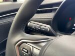 Lexus LBX 2024 Punainen