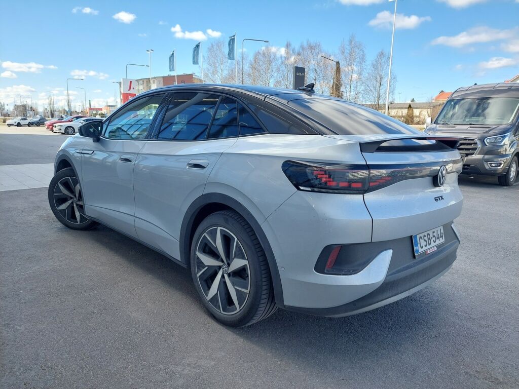 Volkswagen ID.5 2022 Harmaa