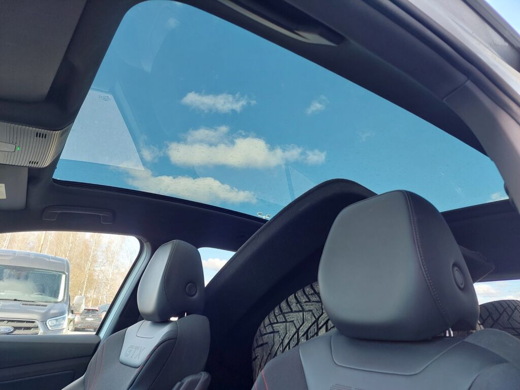 Volkswagen ID.5 2022 Harmaa