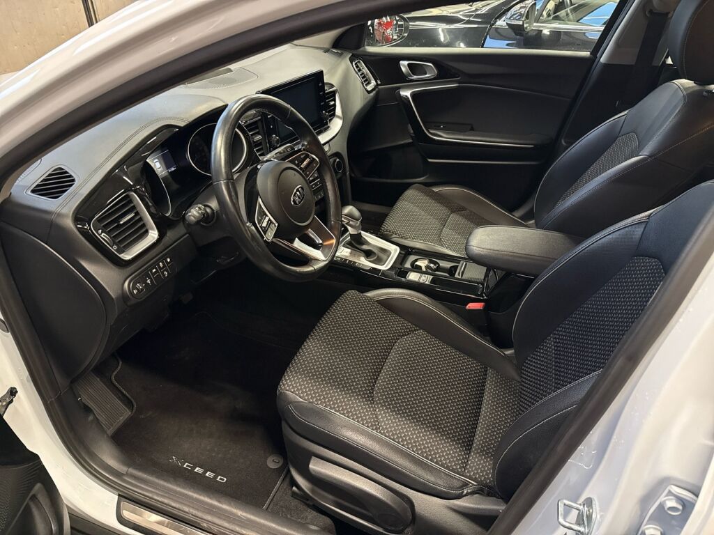 Kia XCeed 2021 Valkoinen