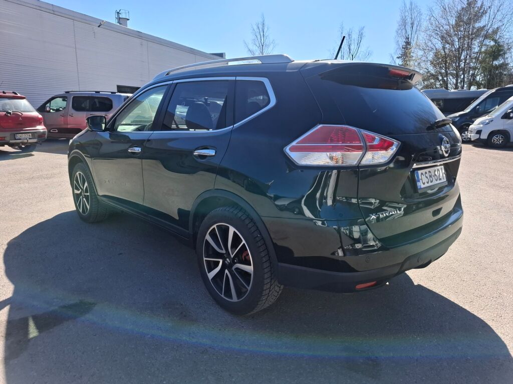 Nissan X-Trail 2016 Musta