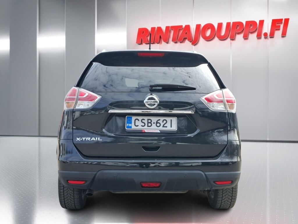 Nissan X-Trail 2016 Musta