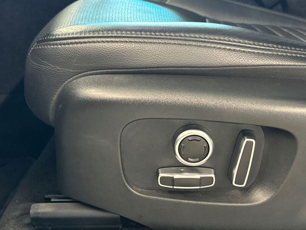 Land Rover Discovery Sport 2021 Harmaa