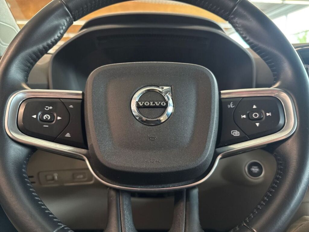 Volvo XC40 2018 Valkoinen