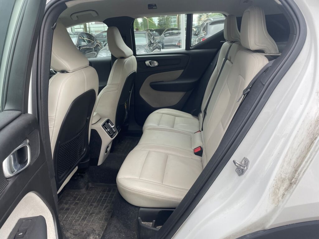 Volvo XC40 2018 Valkoinen