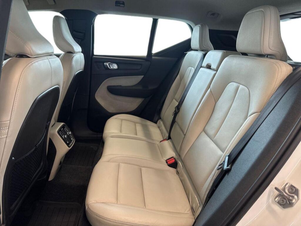 Volvo XC40 2018 Valkoinen