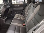 Volvo V60 2025 Musta