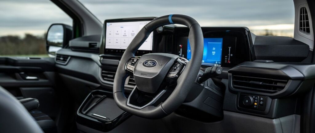 Ford Transit Custom 2026 Valkoinen