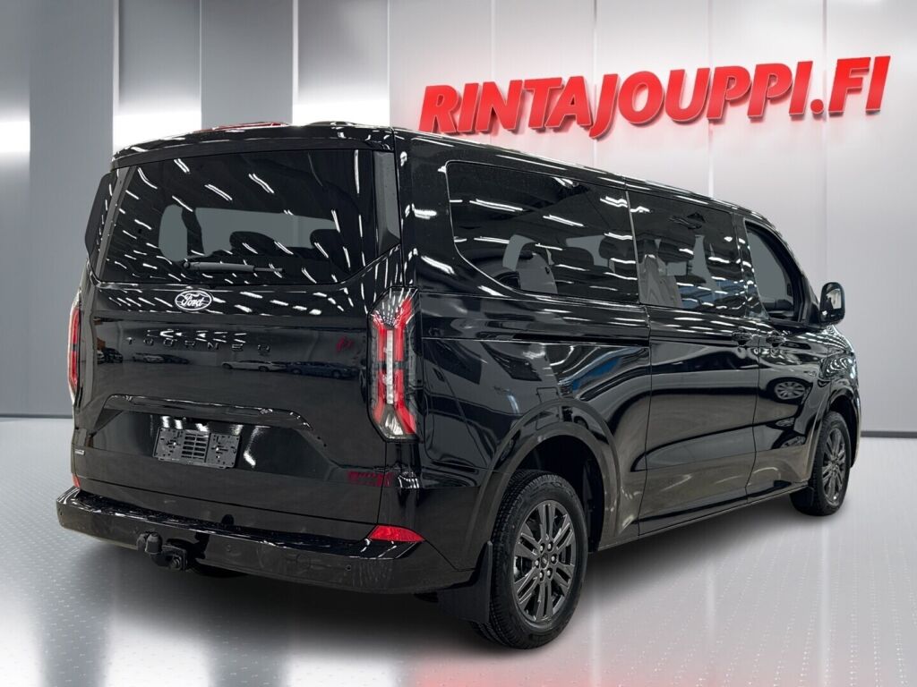 Ford Tourneo Custom 2026 Musta
