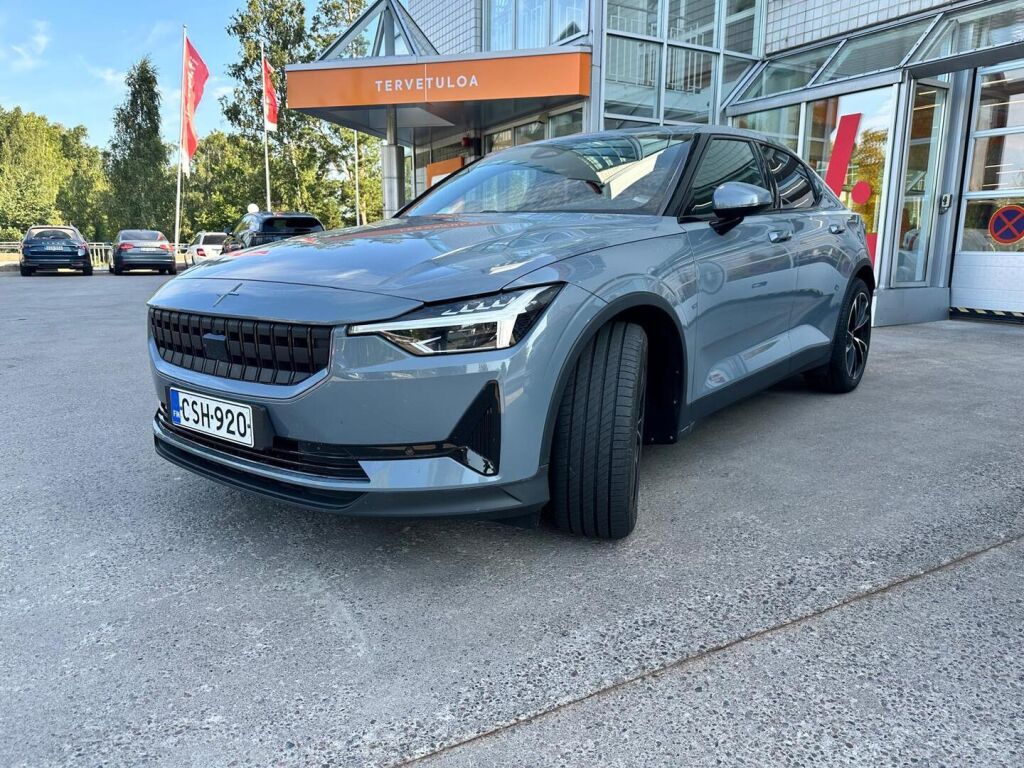 Polestar 2 2022 Harmaa