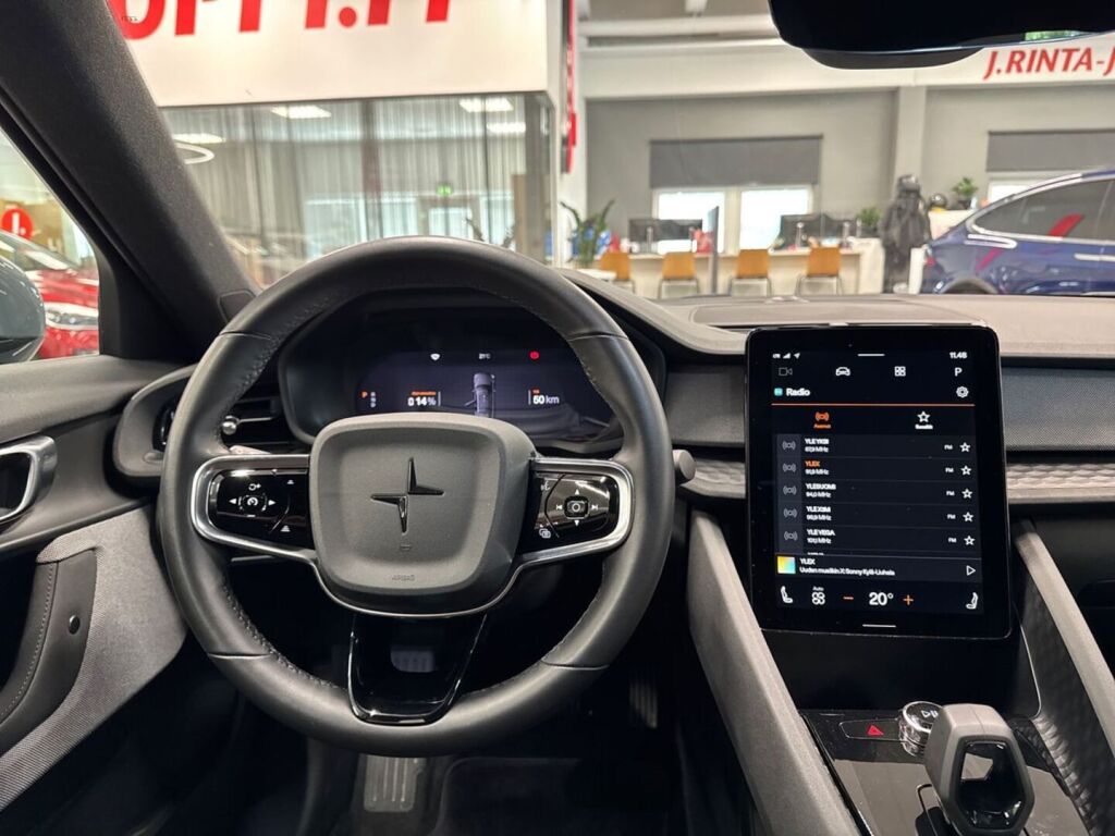 Polestar 2 2022 Harmaa