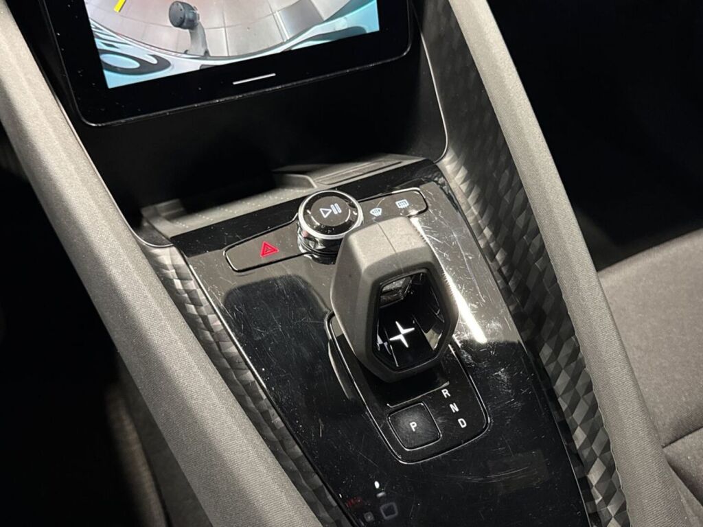Polestar 2 2022 Harmaa