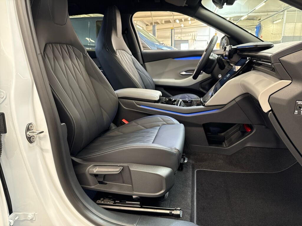 Ford Capri 2025 Frozen White