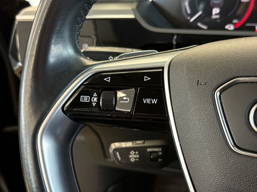 Audi e-tron 2020 Sininen
