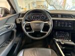 Audi e-tron 2020 Sininen