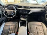 Audi e-tron 2020 Sininen