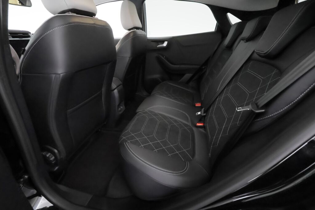 Ford Puma Gen-E 2025 Agate Black