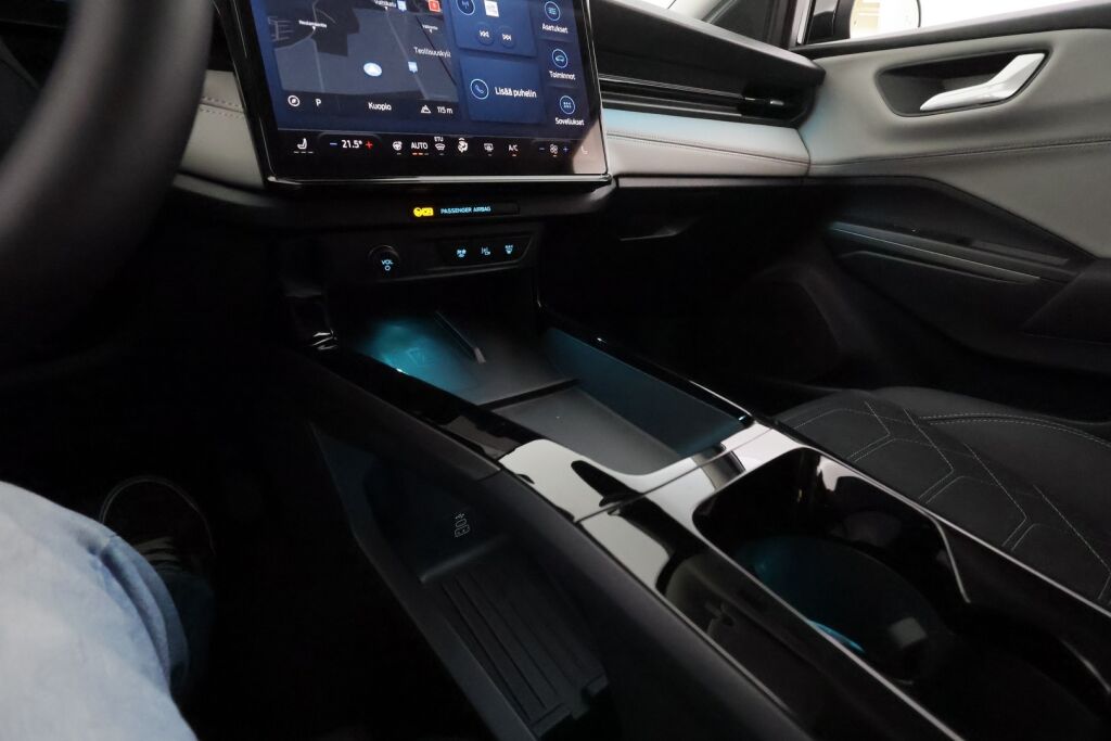 Ford Puma Gen-E 2025 Agate Black