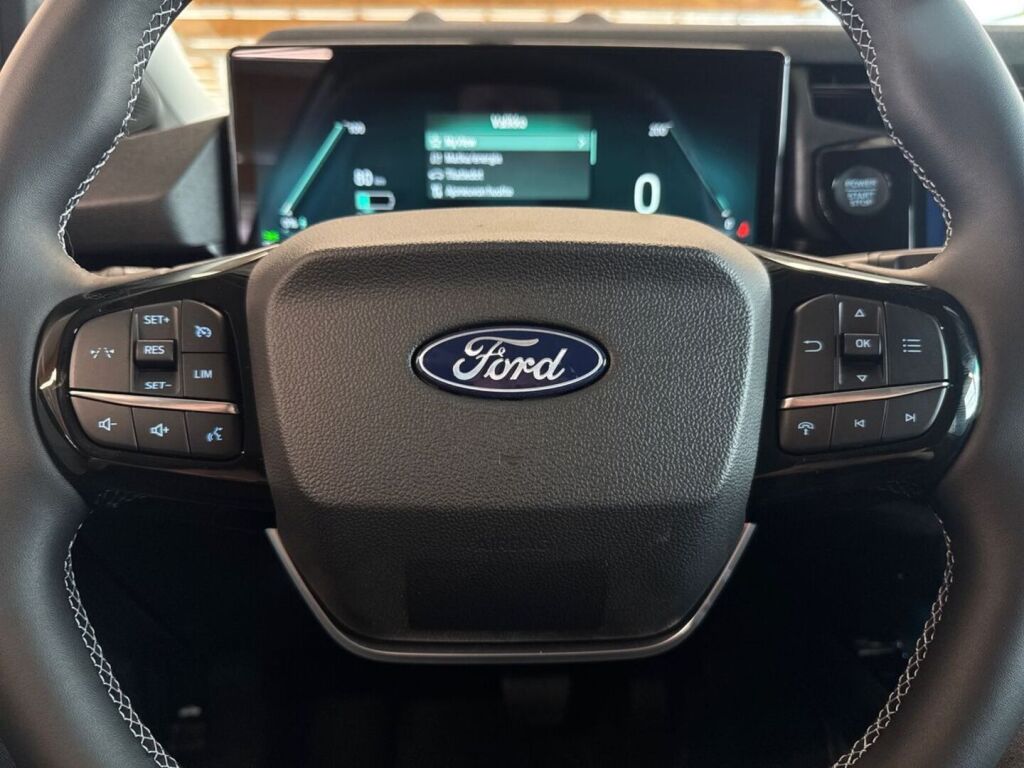 Ford Puma Gen-E 2025 Solar Silver