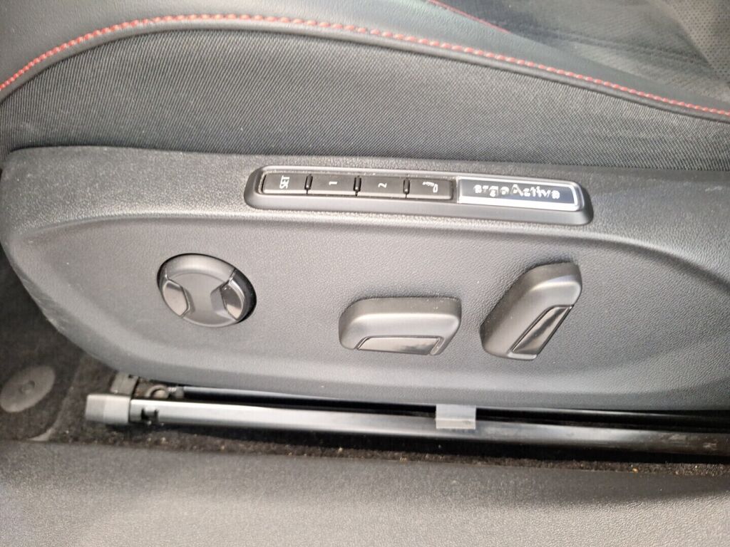 Volkswagen ID.7 2025 Valkoinen