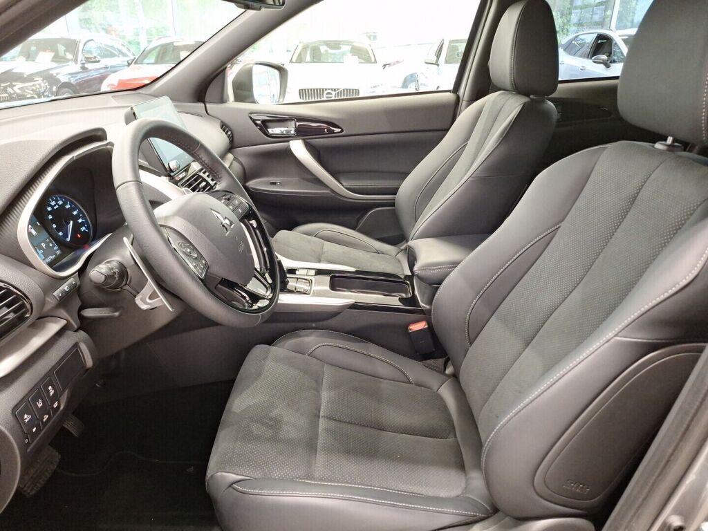 Mitsubishi Eclipse Cross 2024 Harmaa