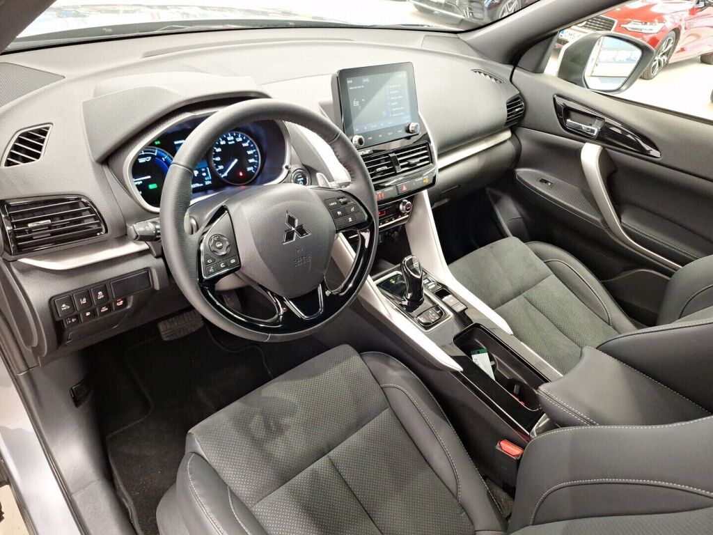 Mitsubishi Eclipse Cross 2024 Harmaa