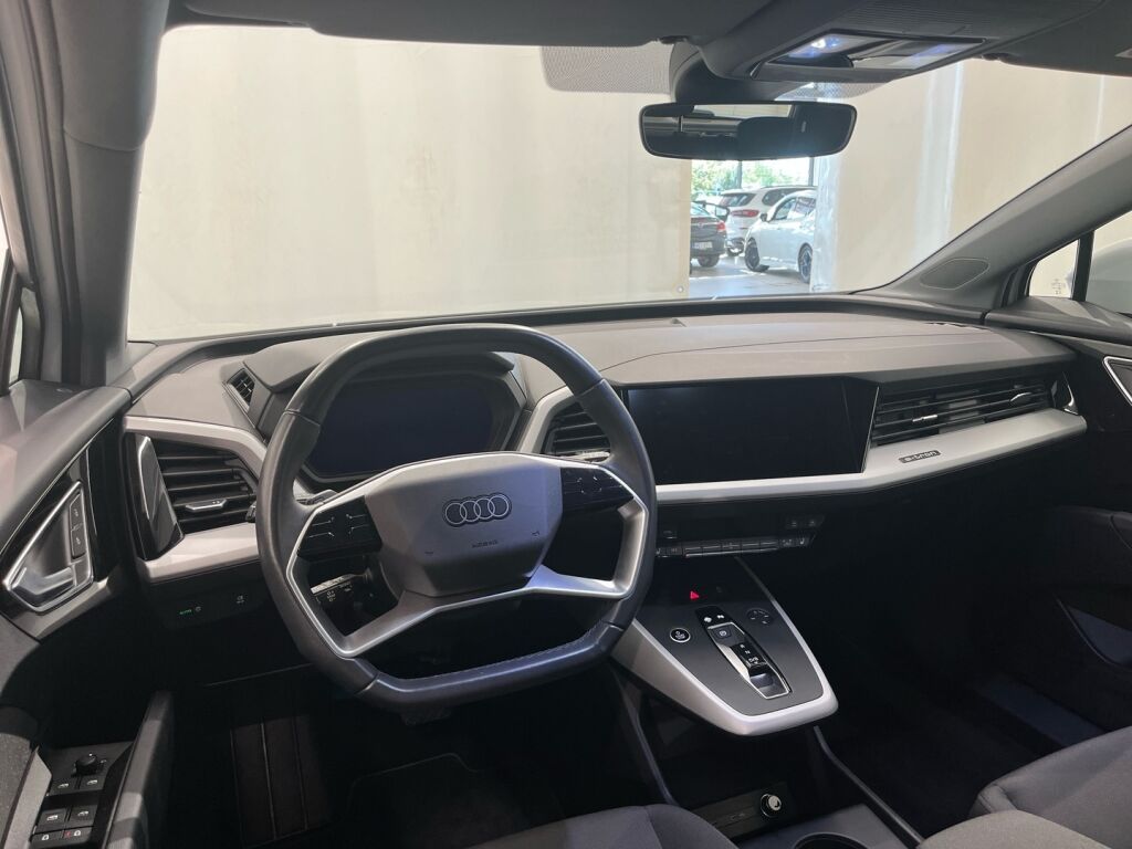 Audi Q4 e-tron 2023 Valkoinen
