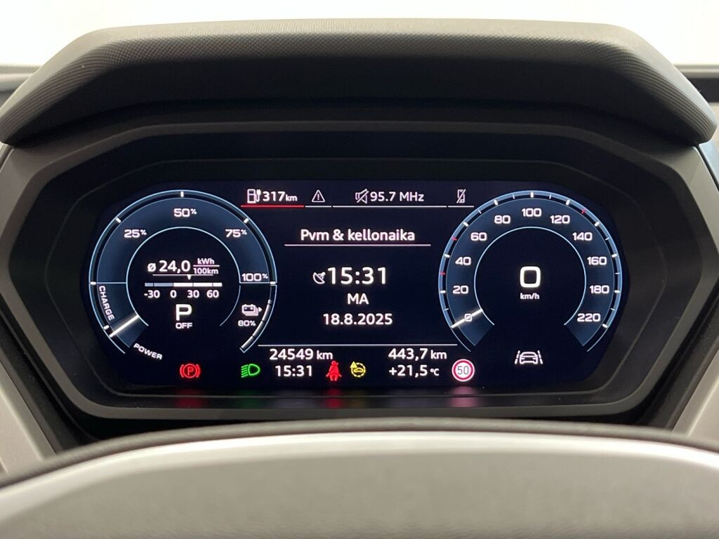 Audi Q4 e-tron 2023 Valkoinen