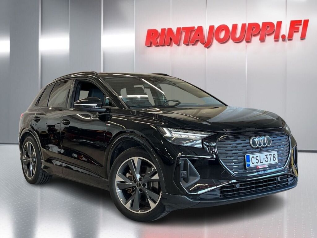 Audi Q4 e-tron 2022 Musta