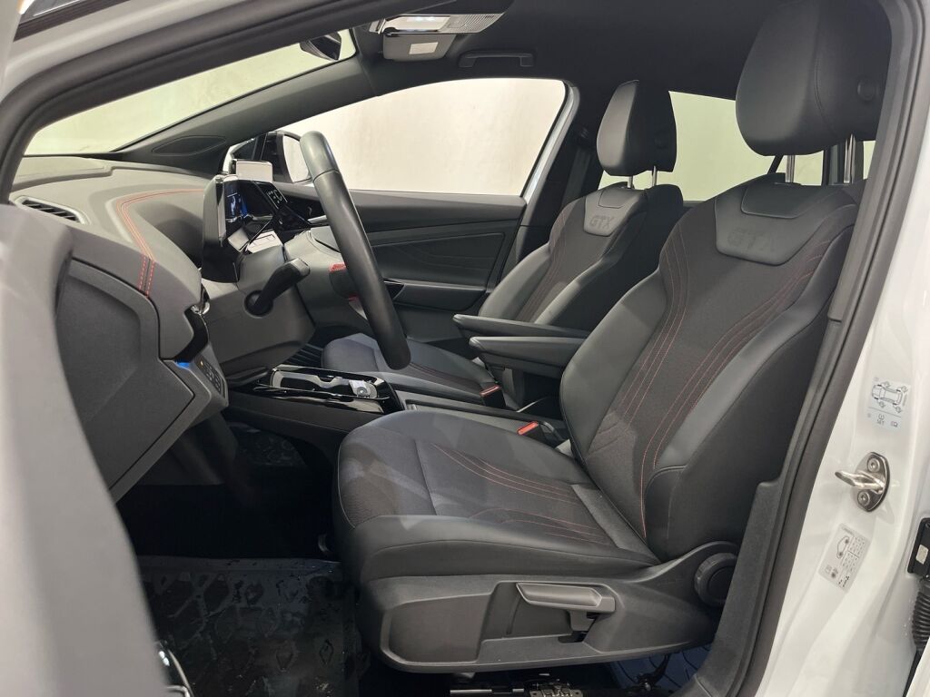 Volkswagen ID.4 2024 Valkoinen