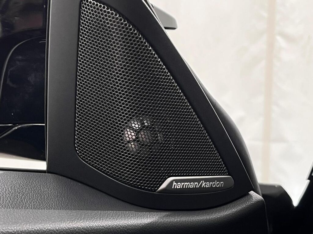 BMW i4 M50 2023 Vihreä