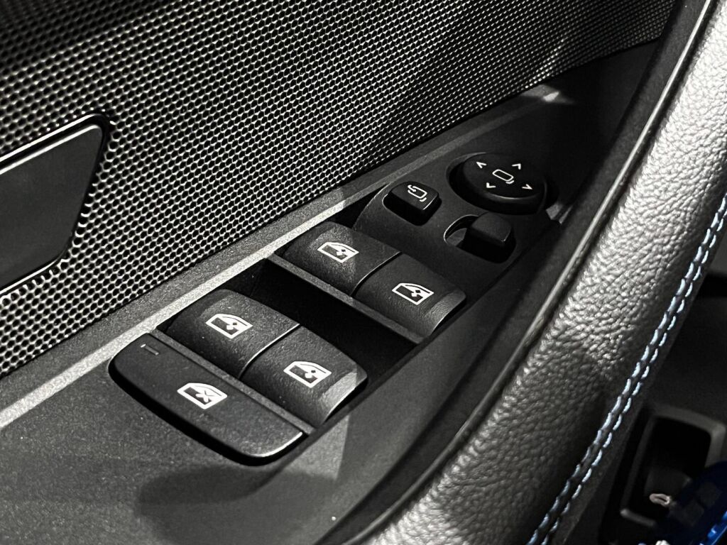 BMW i4 M50 2023 Vihreä