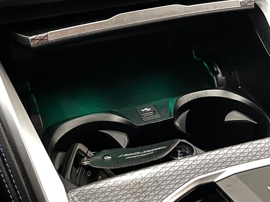 BMW i4 M50 2023 Vihreä