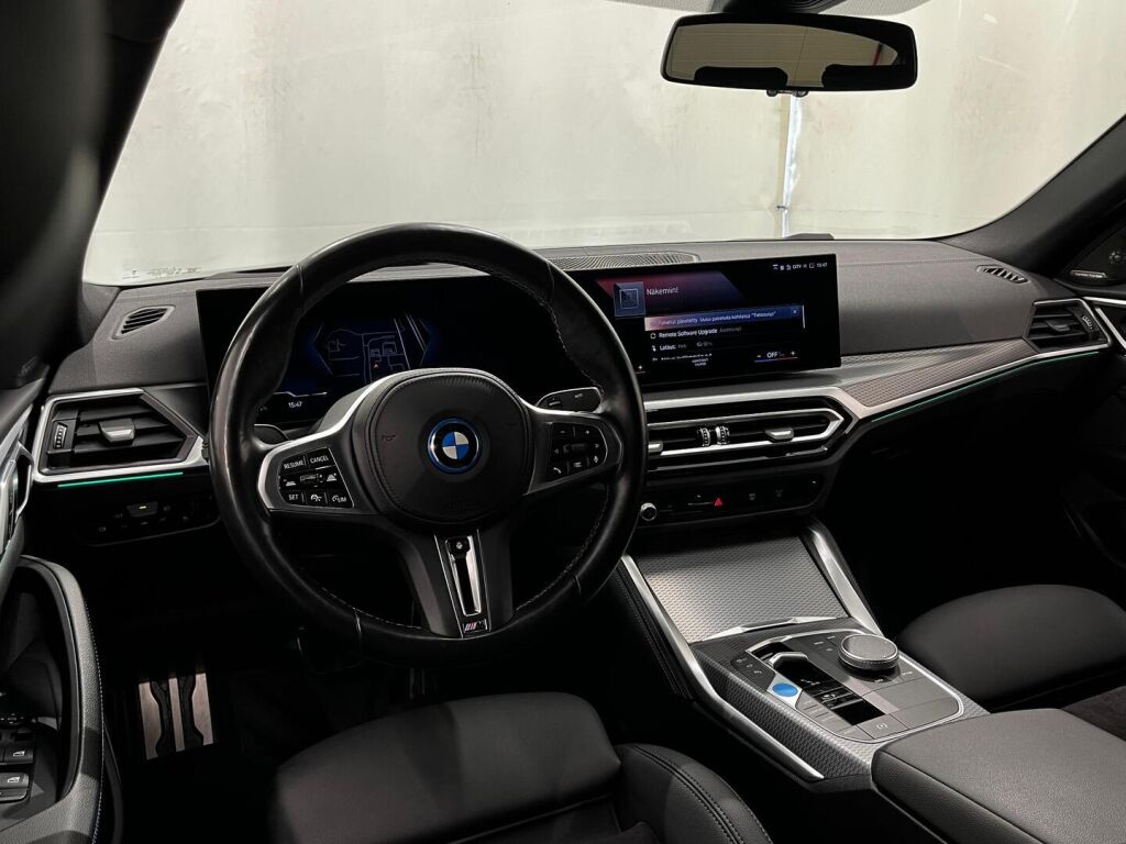 BMW i4 M50 2023 Vihreä