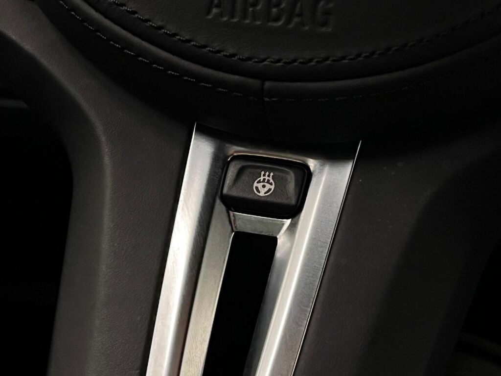 BMW i4 M50 2023 Vihreä