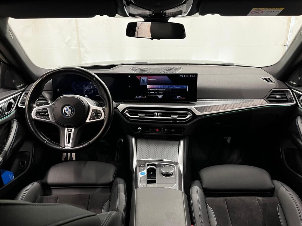 BMW i4 M50 2023 Vihreä