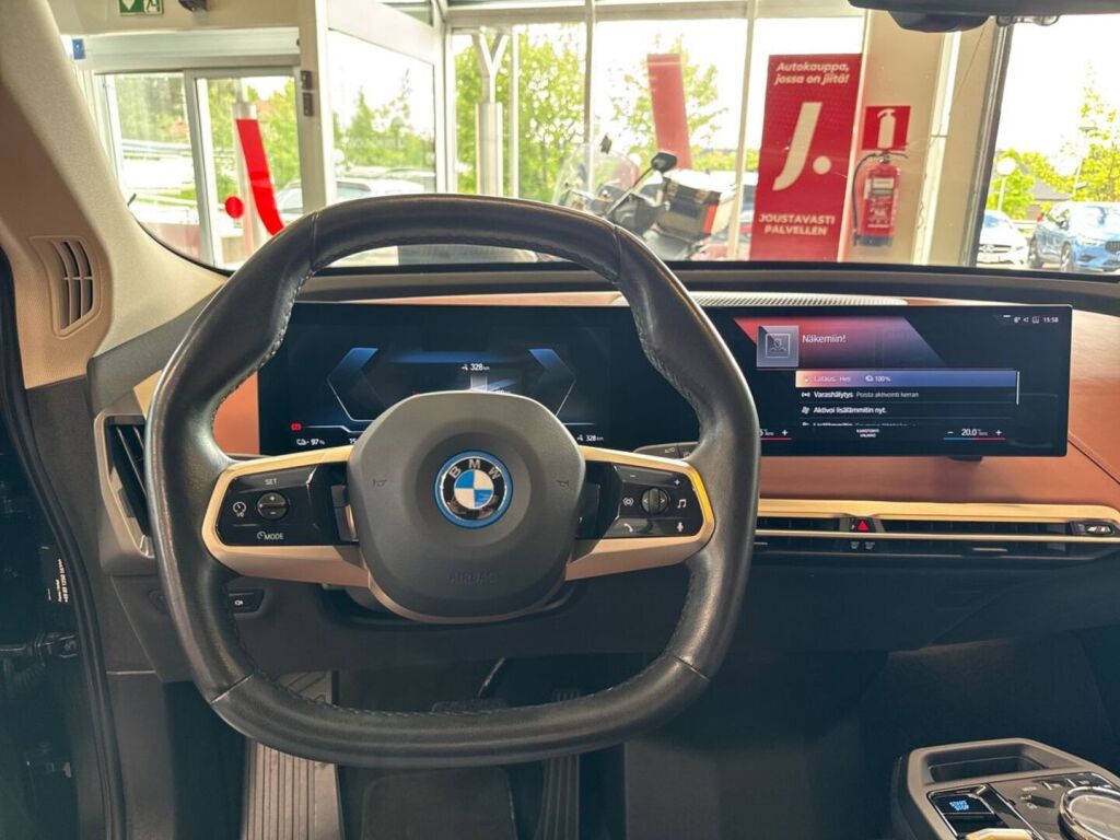 BMW iX 2022 Harmaa