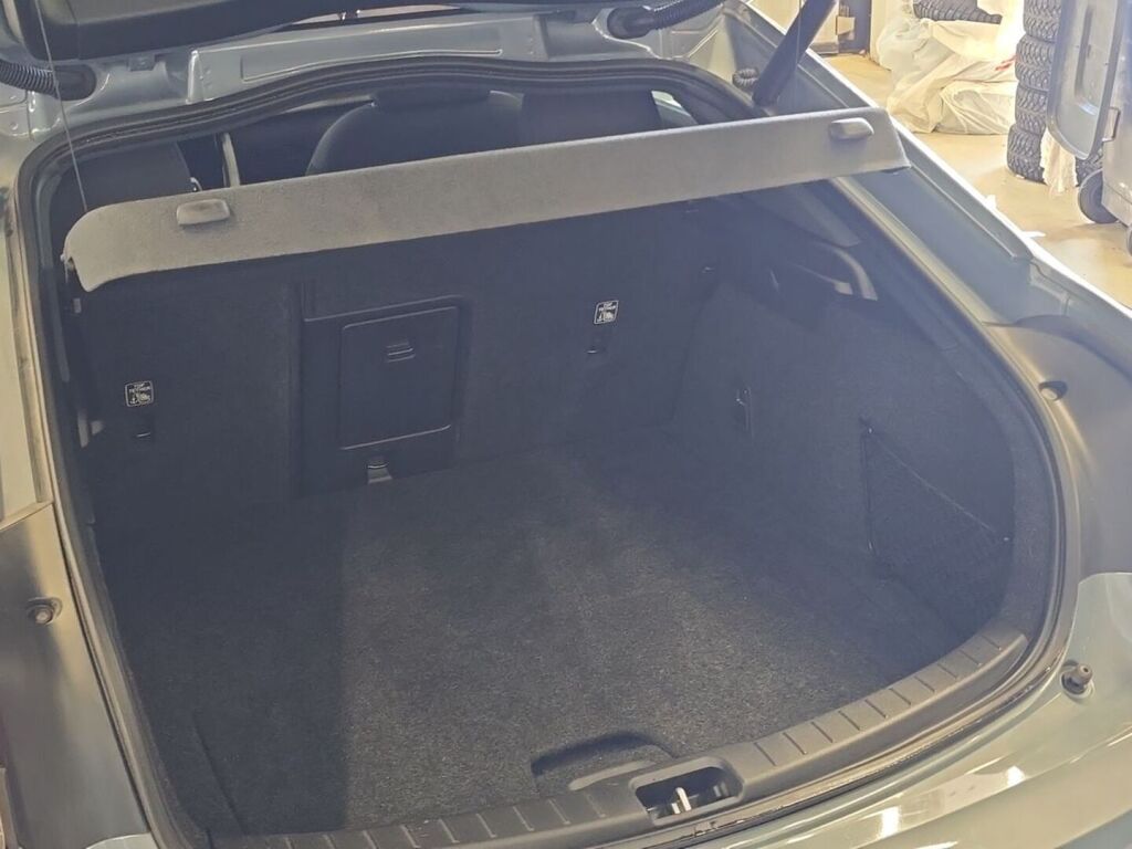 Polestar 2 2021 Harmaa