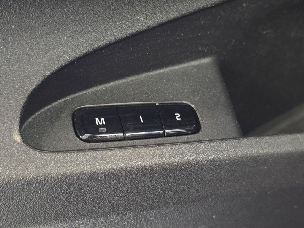 Polestar 2 2021 Harmaa