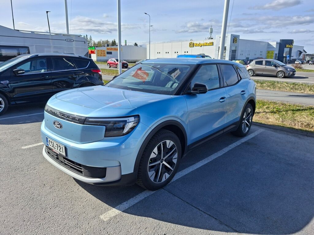 Ford Explorer 2025 Arctic Blue