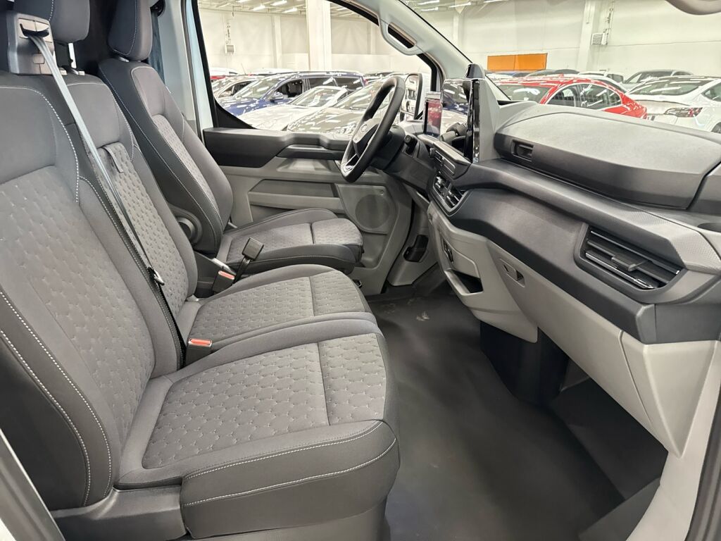 Ford Transit Custom 2026 Valkoinen