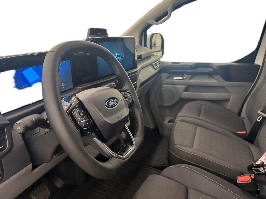 Ford Transit Custom 2026 Valkoinen