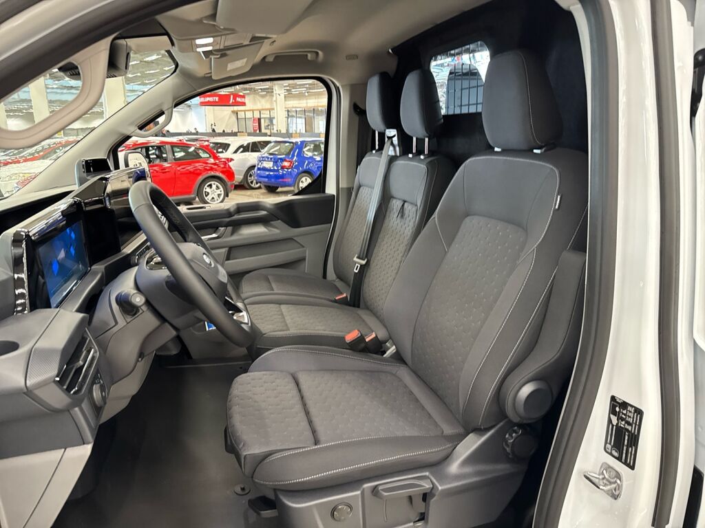 Ford Transit Custom 2026 Valkoinen